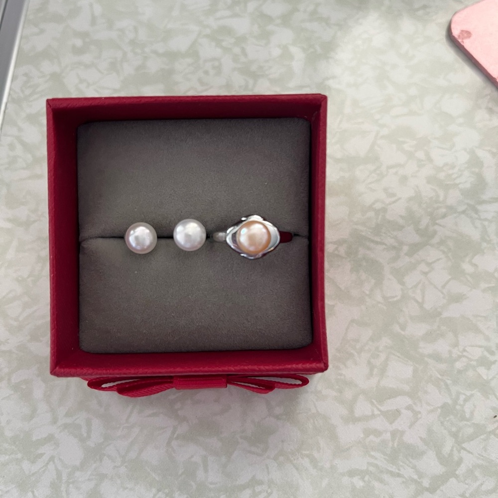 Elegant Pearl earrings free pearl ring